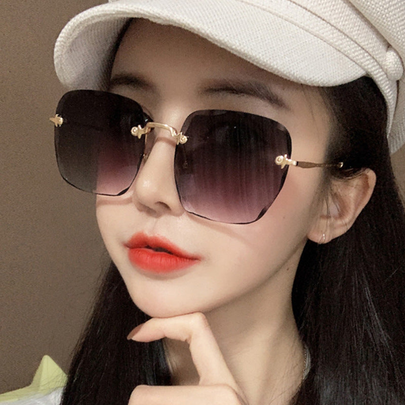 Women's Rimless Trimmed Square Sunglasses